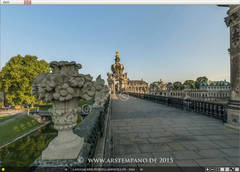 Blick von der Galerie zu Kronentor und Zwingergraben