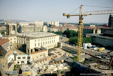 Blick vom Hausmannsturm auf den Neumarkt Dresden, 1995